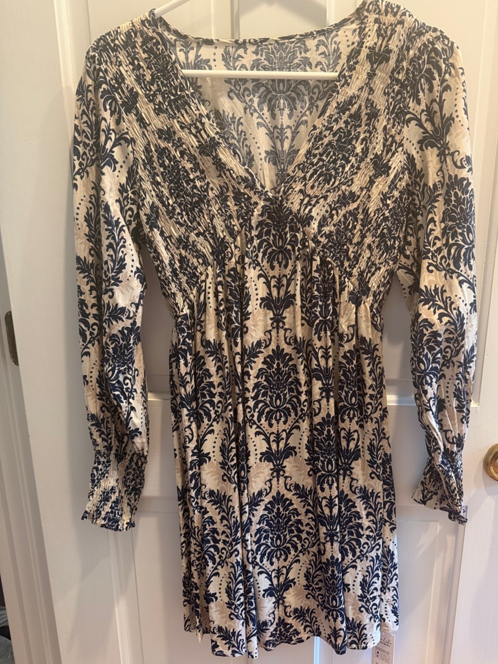 Cupshe Cream and Navy Damask V-Neck Midi Dress